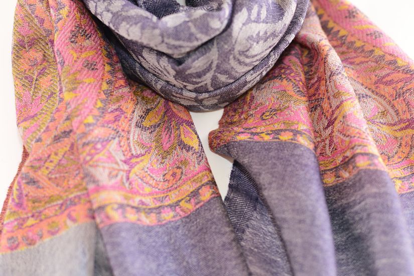 The Art of Kashmir on Wool – Cashmere and the Pashmina – Irakoi