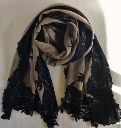 Black Lace & Embroidery Cashmere Beauty